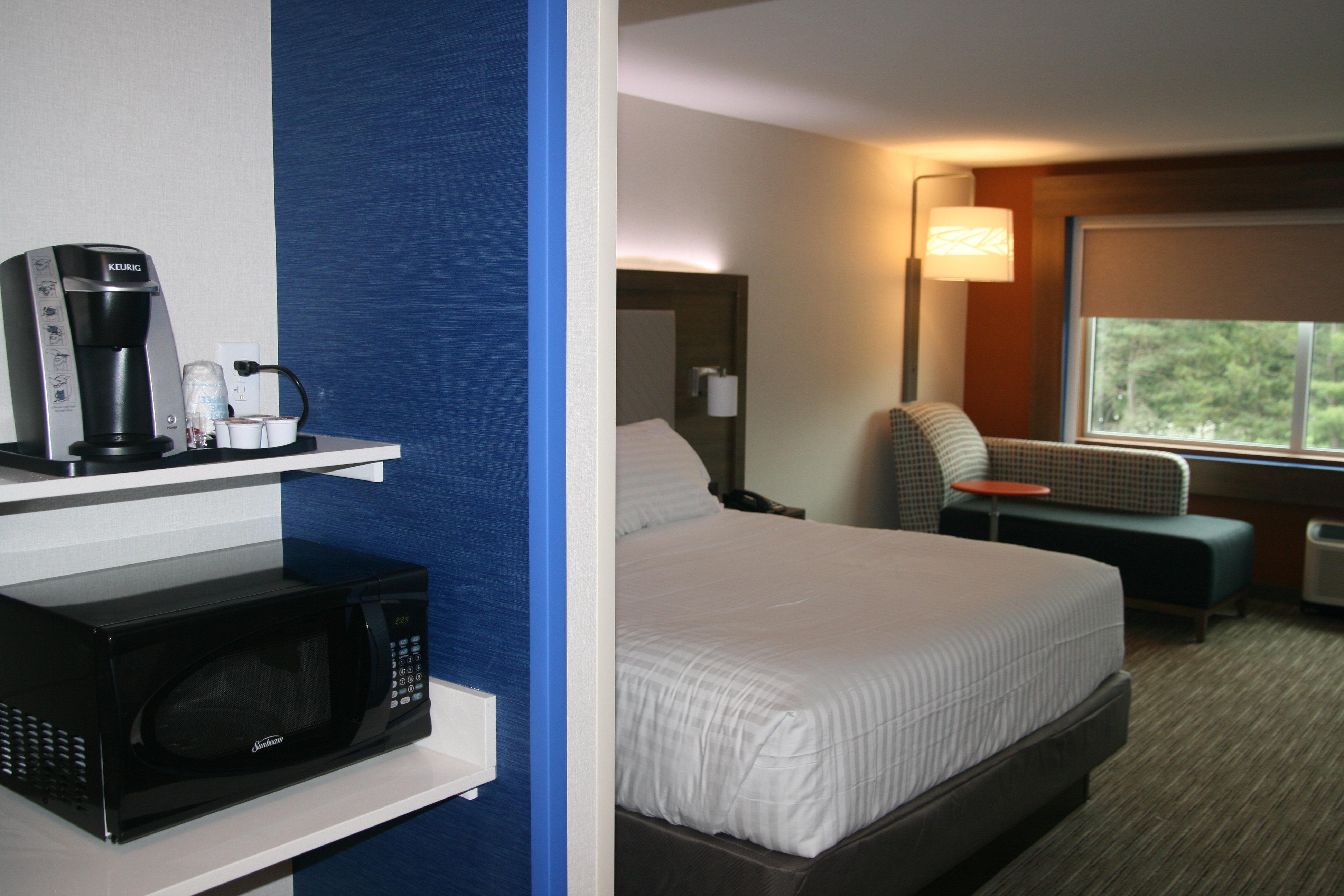 Express & By Ihg Hotel 2*